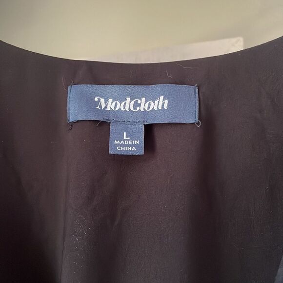 ModCloth Wonder Ruffle Hem Wrap Midi Dress - Picture 4 of 5